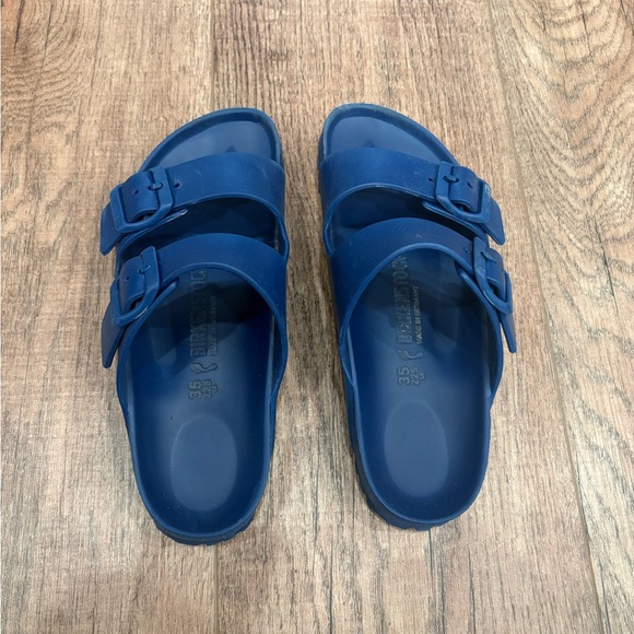 Birkenstock Arizona Essentials EVA Slide Sandal in navy sz US 4-4.5 - Picture 4 of 6